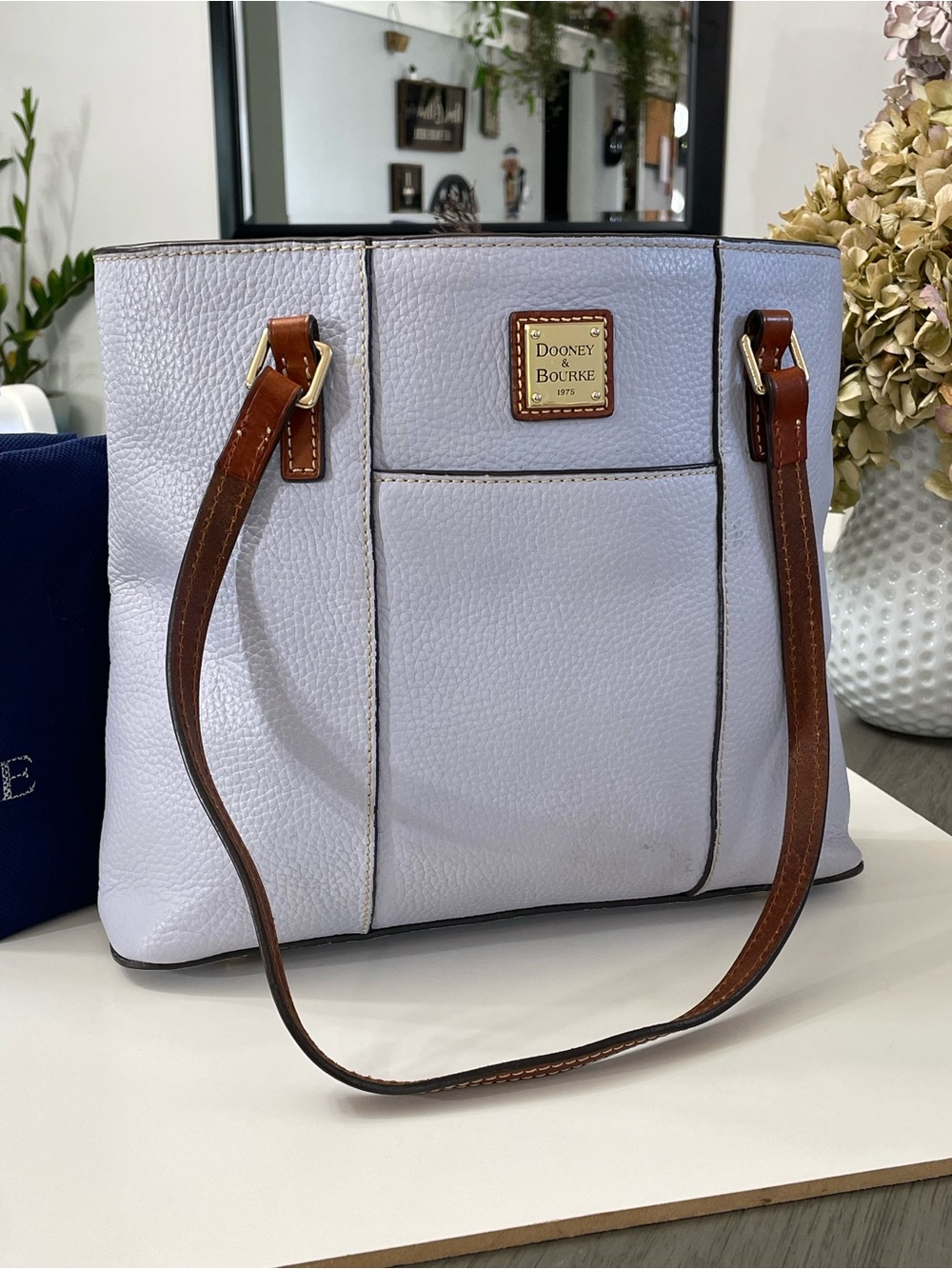 Dooney & Bourke Pebbled Leather Tote Bag Lavender Shoulder Purse Large EUC